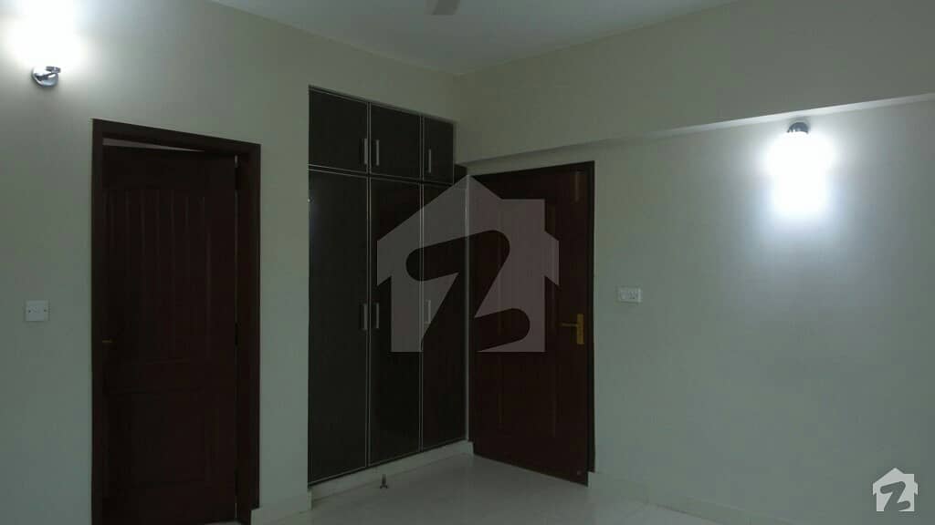 12 Marla 4 Bed Flat For Sale In Askari 11 Lahore 7