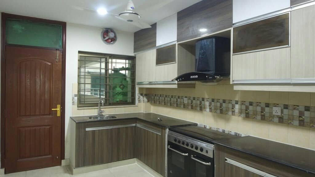 12 Marla 4 Bed Flat For Sale In Askari 11 Lahore 23