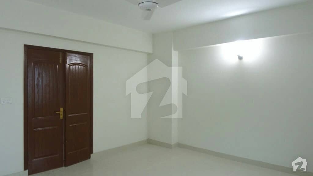 10 Marla 3 Bed Brand New Flat For Sale In Askari 11 Lahore 2