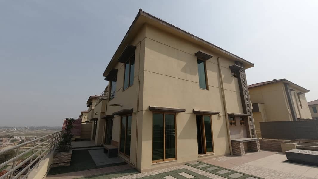 Brand New 3 Bed Penthouse For Sale In Askari 11 Lahore 3