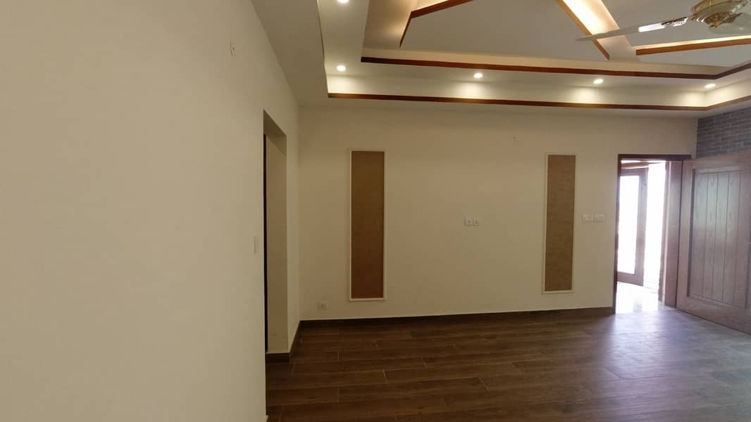 Brand New 3 Bed Penthouse For Sale In Askari 11 Lahore 26