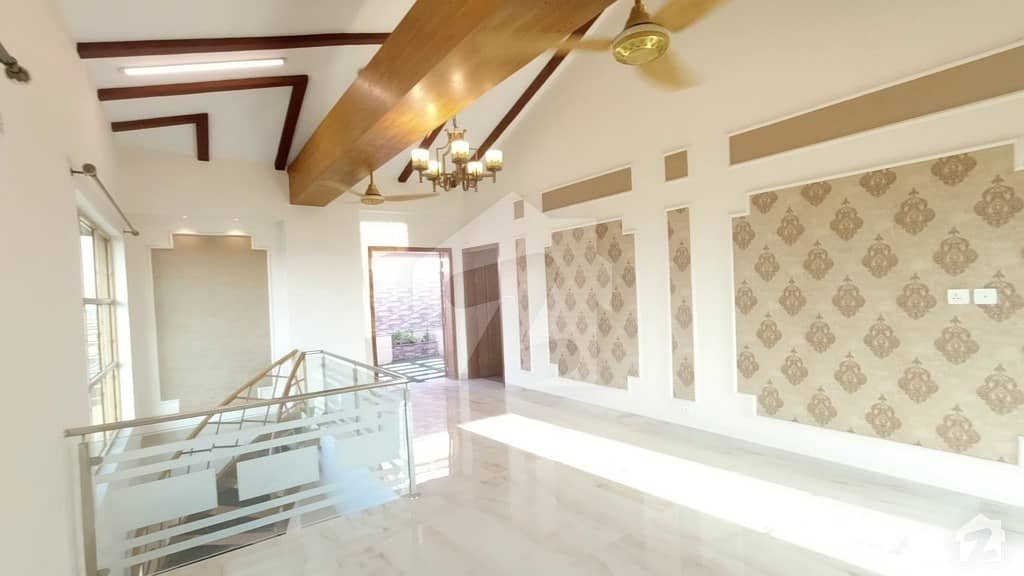 Brand New Penthouse For Sale In Askari 11 Lahore 2