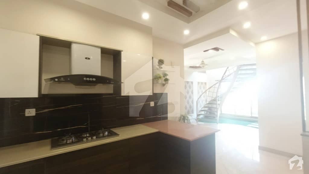 Brand New Penthouse For Sale In Askari 11 Lahore 6