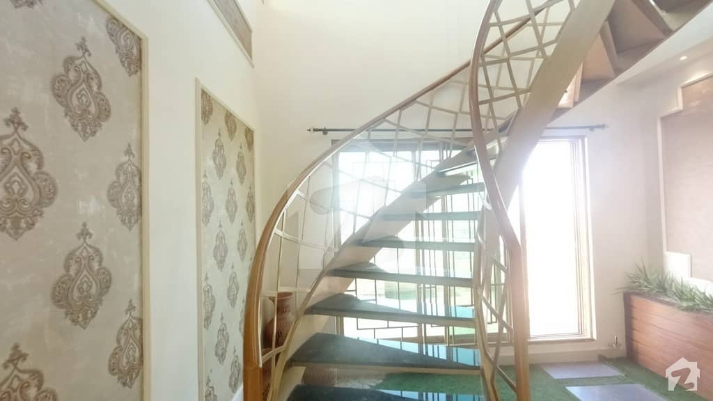 Brand New Penthouse For Sale In Askari 11 Lahore 19