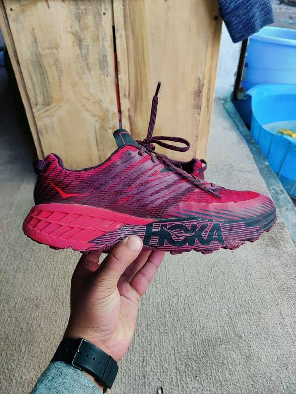 Hoka sport shoes 1