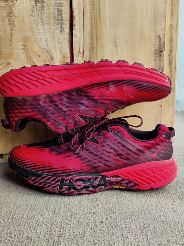 Hoka sport shoes 5