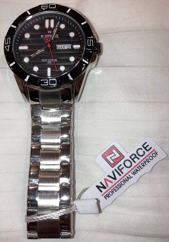 NAVIFORCE STYLISH WATCH 1