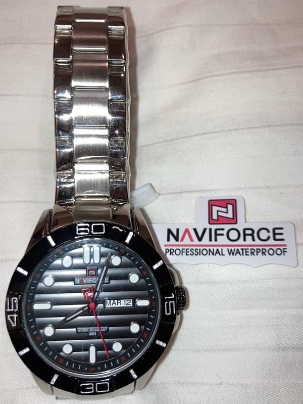 NAVIFORCE STYLISH WATCH 2