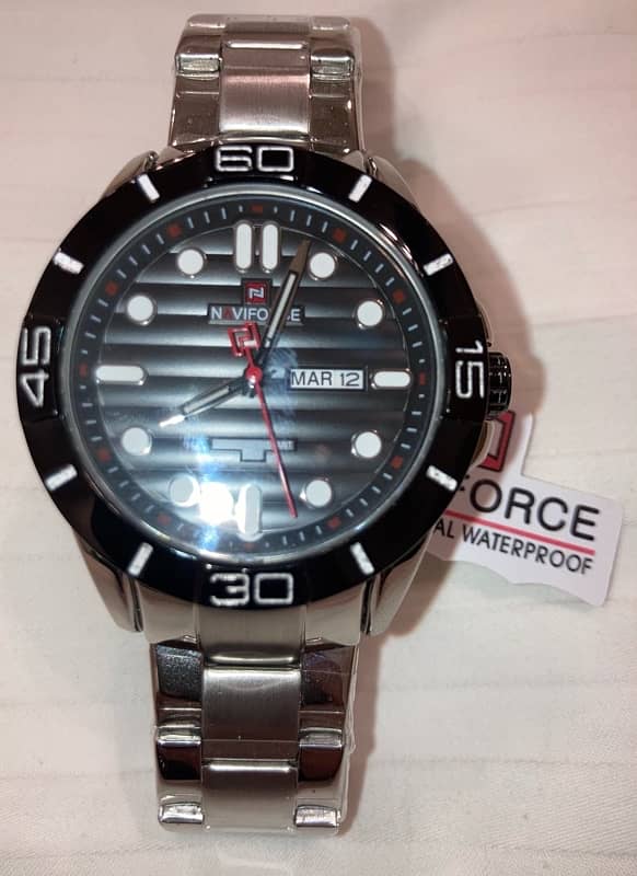 NAVIFORCE STYLISH WATCH 4