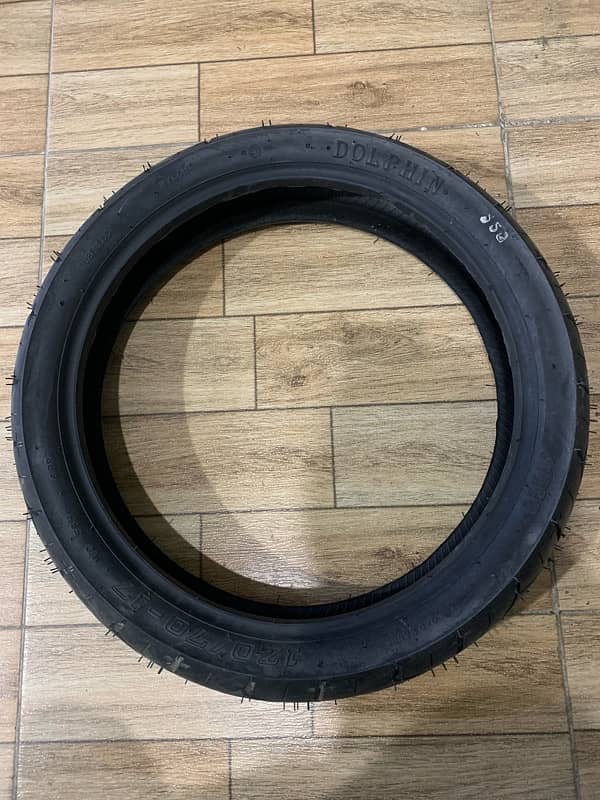 For sale:  Brand new dolphin tyre 120/70-17 Mfg year: 2023 Tubeless 1