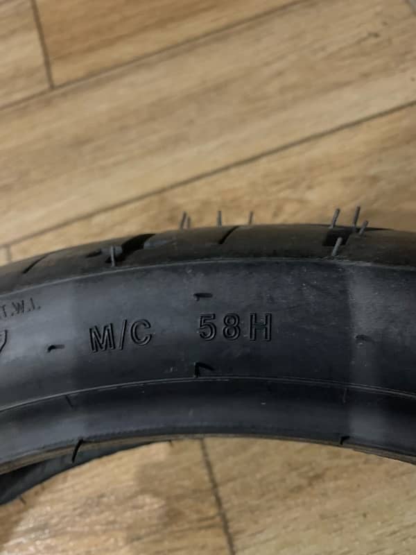 For sale:  Brand new dolphin tyre 120/70-17 Mfg year: 2023 Tubeless 4