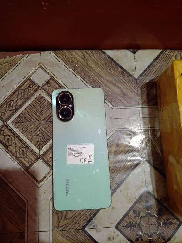 Realme C67 1