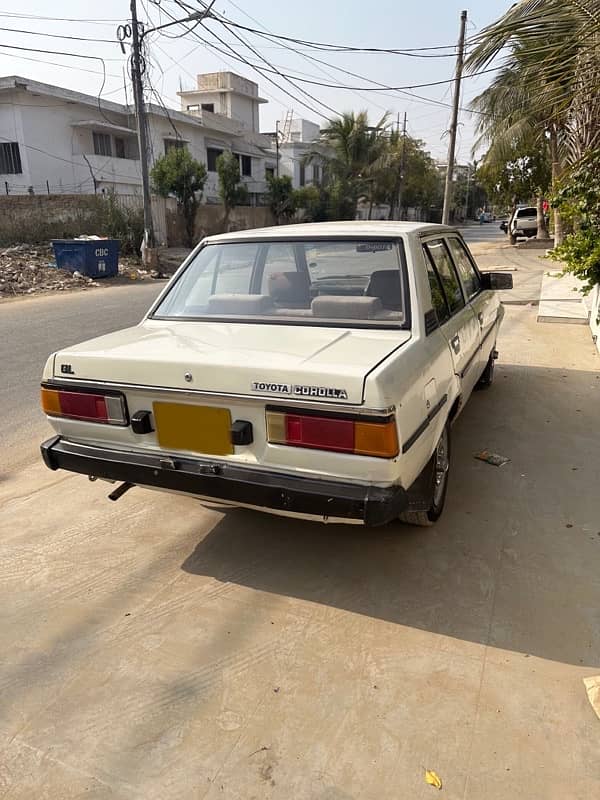 Toyota Corolla 1981 5