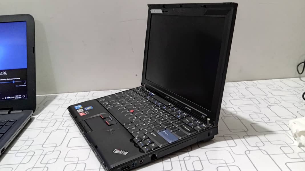 Lenevo ThinkPad x201 Intel Core i5 1st Generation 4GB RAM 250GB HDD 1