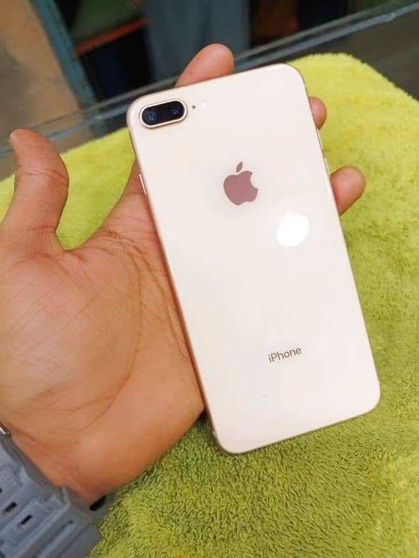 IPHONE 8 PLUS FACTORY UNLOCKED 1