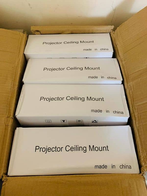 Projector Screens / Celling Mounts, Tripod Stands and All Accessories 7