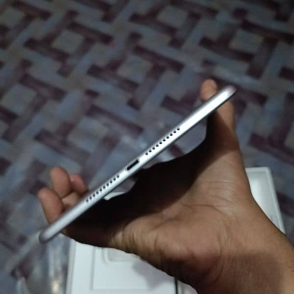 iPad mini 5 64GB 5