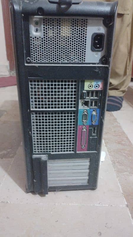 Computer for sale 4GB ram 1