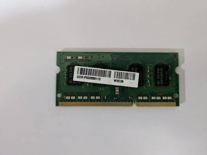 RAM 4GB Samsung DDR3 1