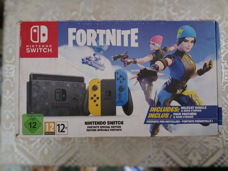 nintendo switch fortnite version(without wildcat bundle card) 4