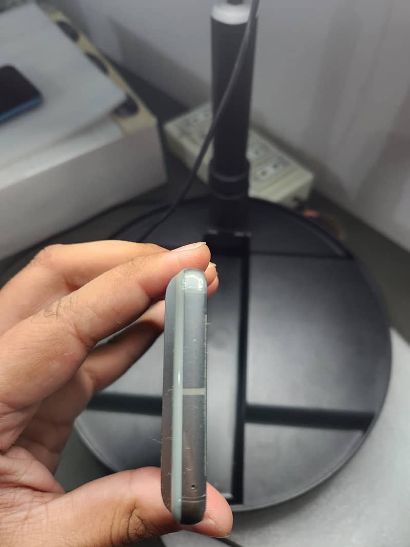 Google Pixel 8 OEM LOCKED 1