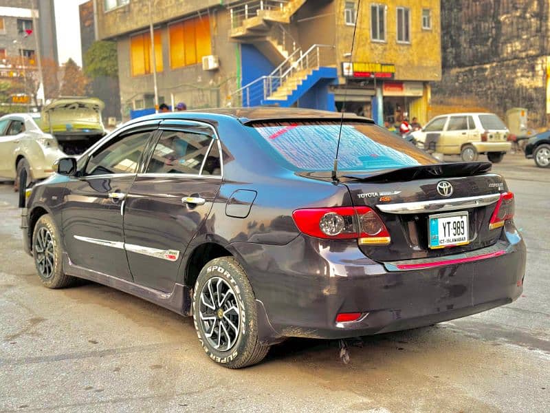 Toyota Corolla GLI 2012 8