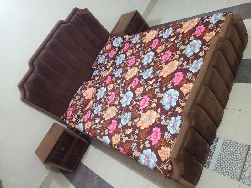 New Queen Size Bed 2