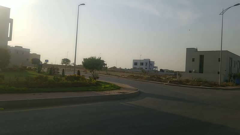 Allotment In Hand 272sq yd plot in Precicnt-6 FOR SALE. Most developing precicnt of BTK near Bahria Heights 3