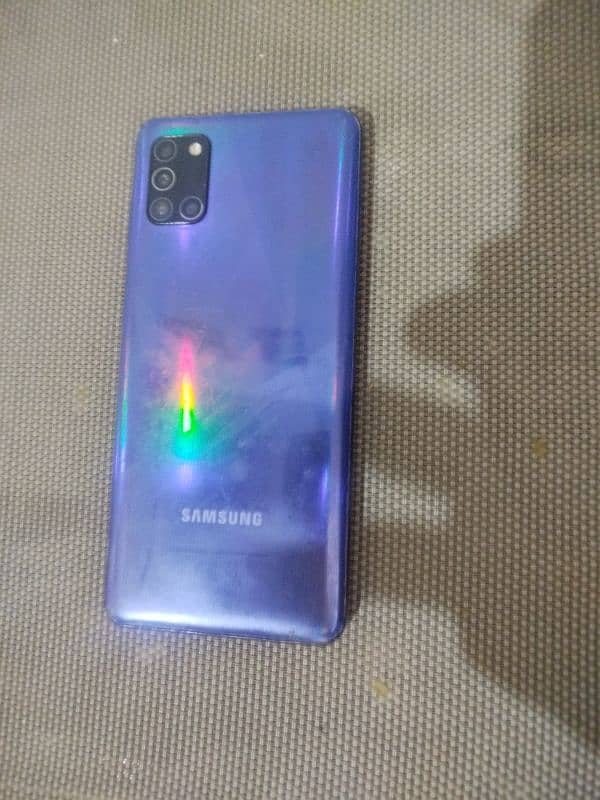 Samsung a31 4/128 canddions 10/9 0