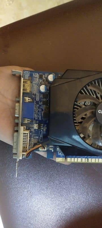 Nvidia ge force GTX 730 2 gb 1