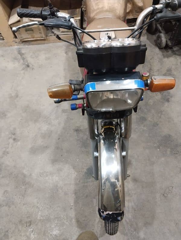 Yamaha Janoon 100 cc For Sale 7