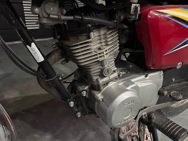 Honda CG 125 For Sale in Excellent Condition 10