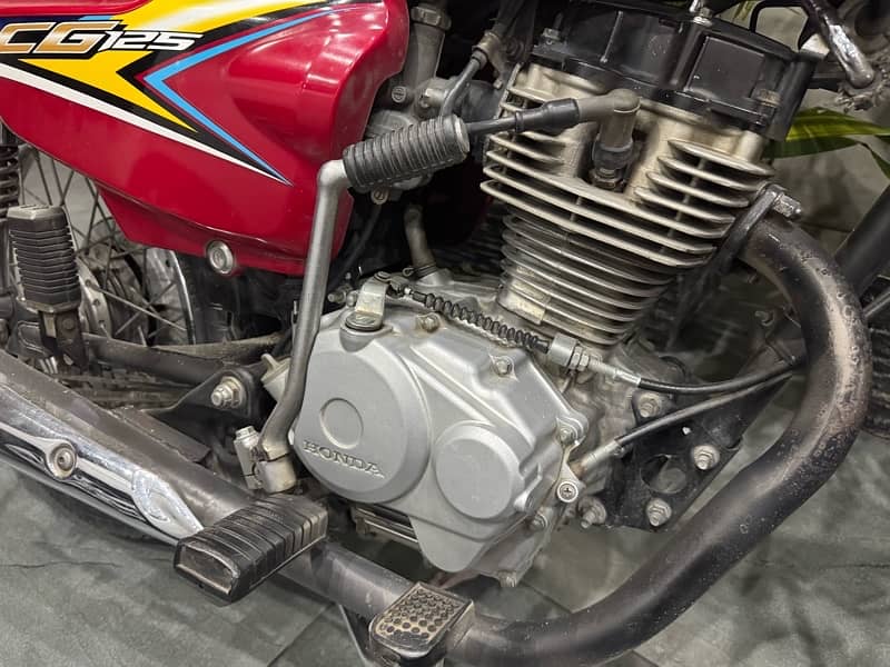 Honda CG 125 For Sale in Excellent Condition 11