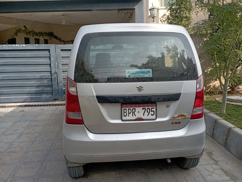 Suzuki Wagon R 2019 4