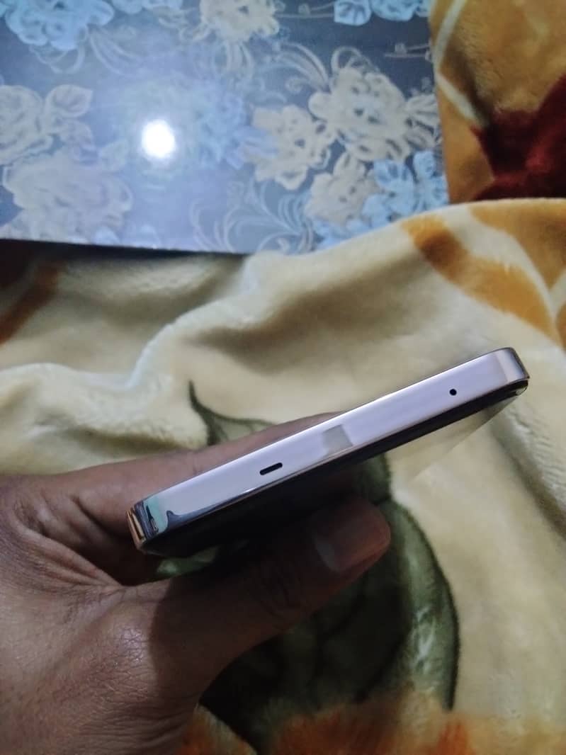 oppo Reno 12f 5g 3