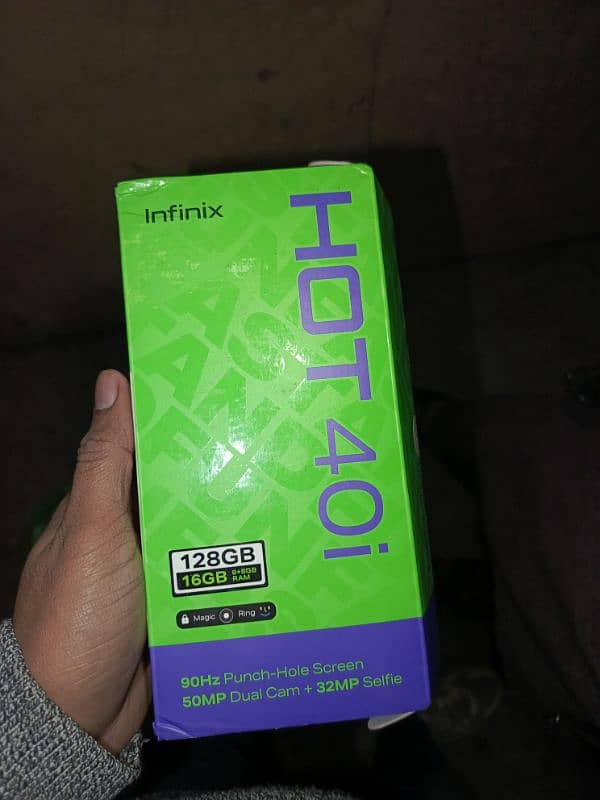 I'm selling my infinix Mobile phone 0