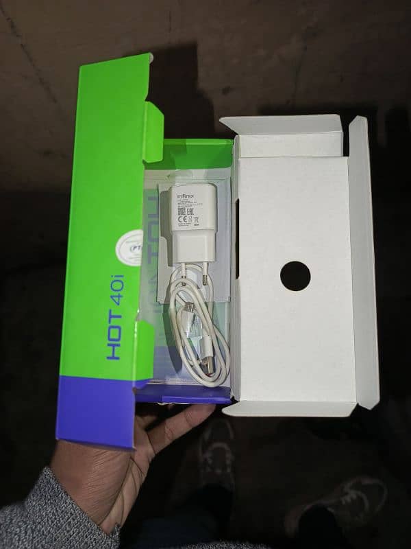 I'm selling my infinix Mobile phone 1