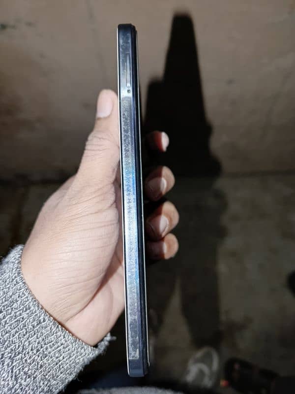 I'm selling my infinix Mobile phone 4