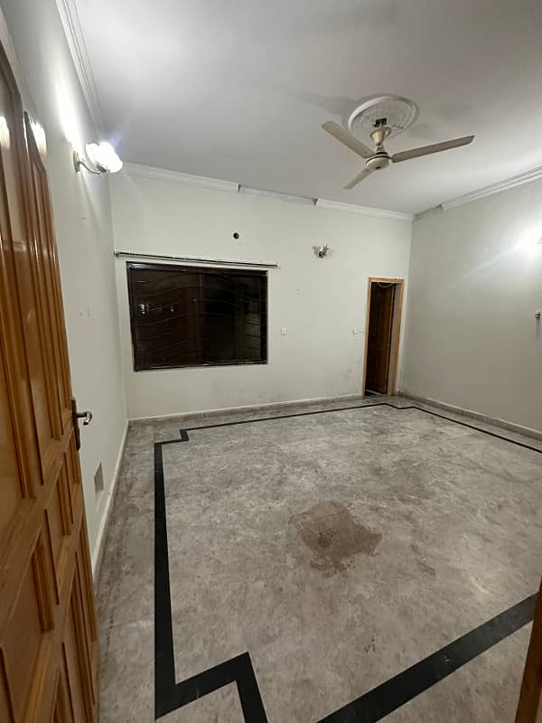 Family flat for rent ayub coluny 2