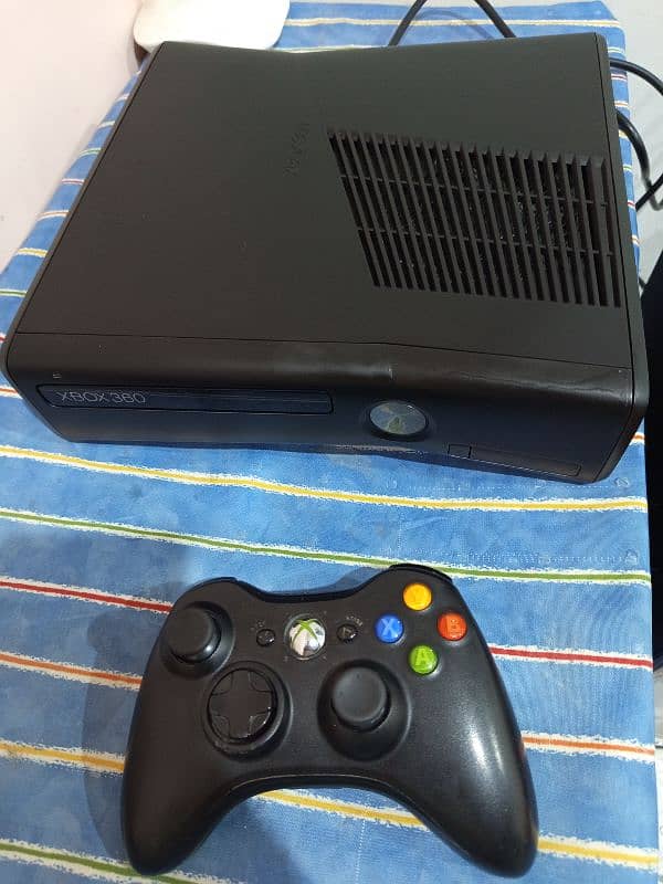 XBOX 360 slim 250 gb 4