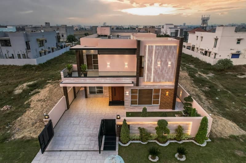 5 MARLA MODERN DESIGN HOUSE AVAILABLE FOR RENT IN DHA 28