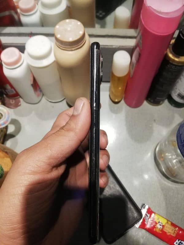 oppo f17 Pro 8+5/128 super AMOLED screen 8