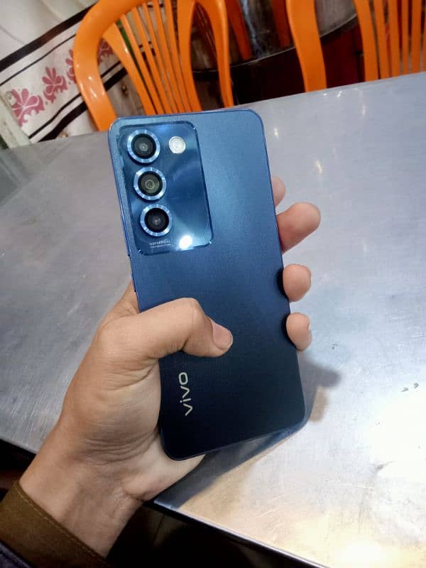 Vivo y 100 5