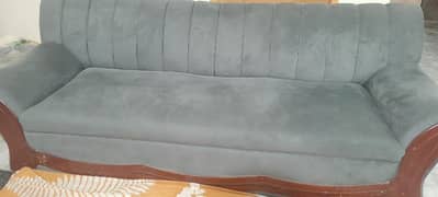 Grey coloured sofa set