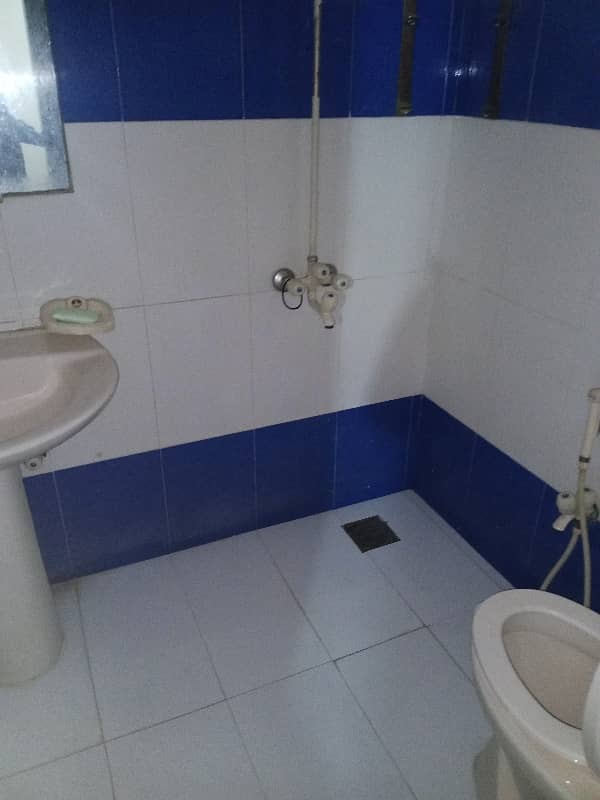 5 Marla Upper well maintained like new in Gulshan e Lahore society 3