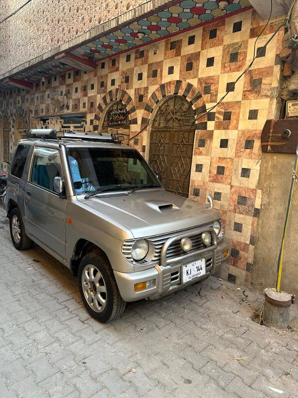 Mitsubishi Pajero Mini 1997 5