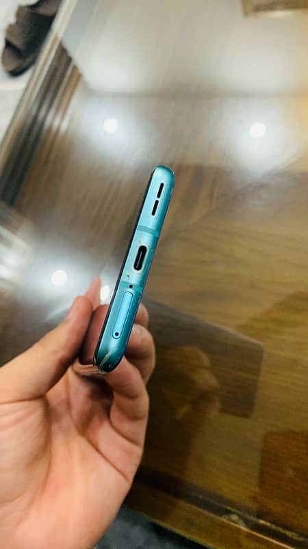 OnePlus 8 pro PTA in excellent condition 4