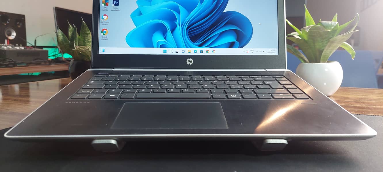 Hp Probook i5 8th Gen 16/256 nvme 8gb GPU Fingerprint New Condition 12