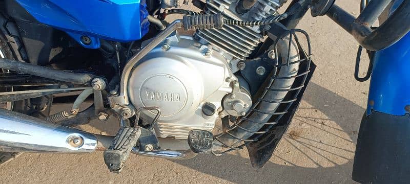 Yamaha yb 125Z 10