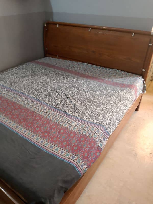 bed with mattress 2